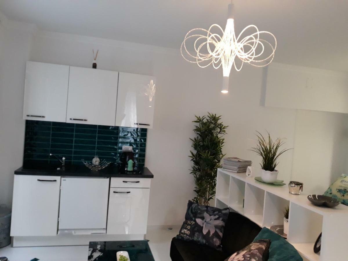 App Paris 5 Apartment Umag Exterior foto